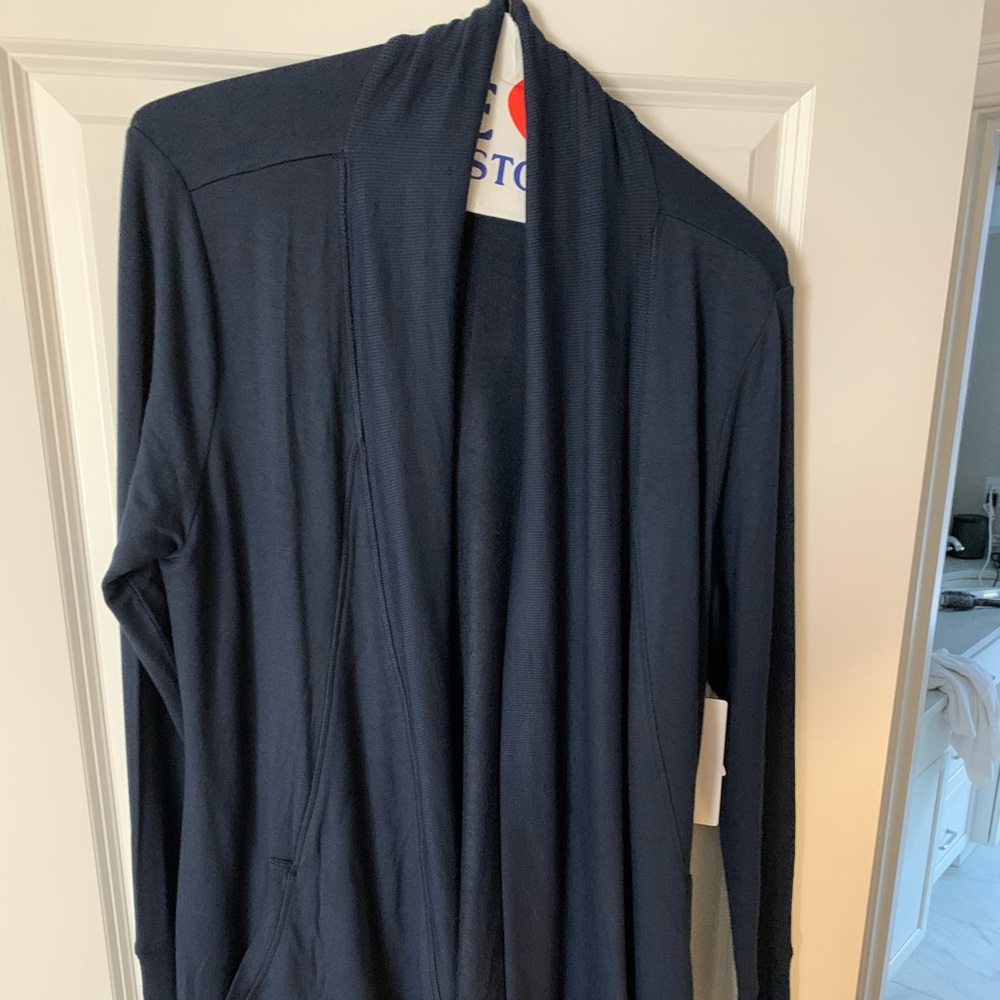 Navy athleta